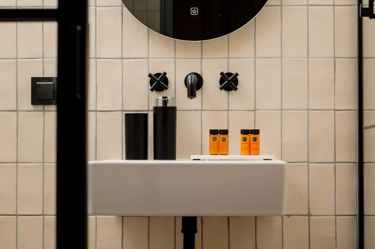 Hotel Mr.Lewis Rotterdam Niederlande